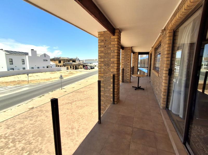 4 Bedroom Property for Sale in Britannia Bay Western Cape